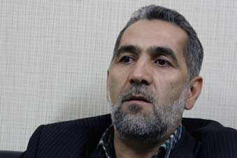 اقدام تحسین برانگیز گرزین / سخنگوی شورای شهر گرگان ماشین جک خود را تحویل داد